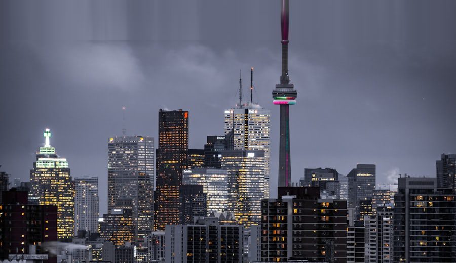 Toronto skyline with CN Tower